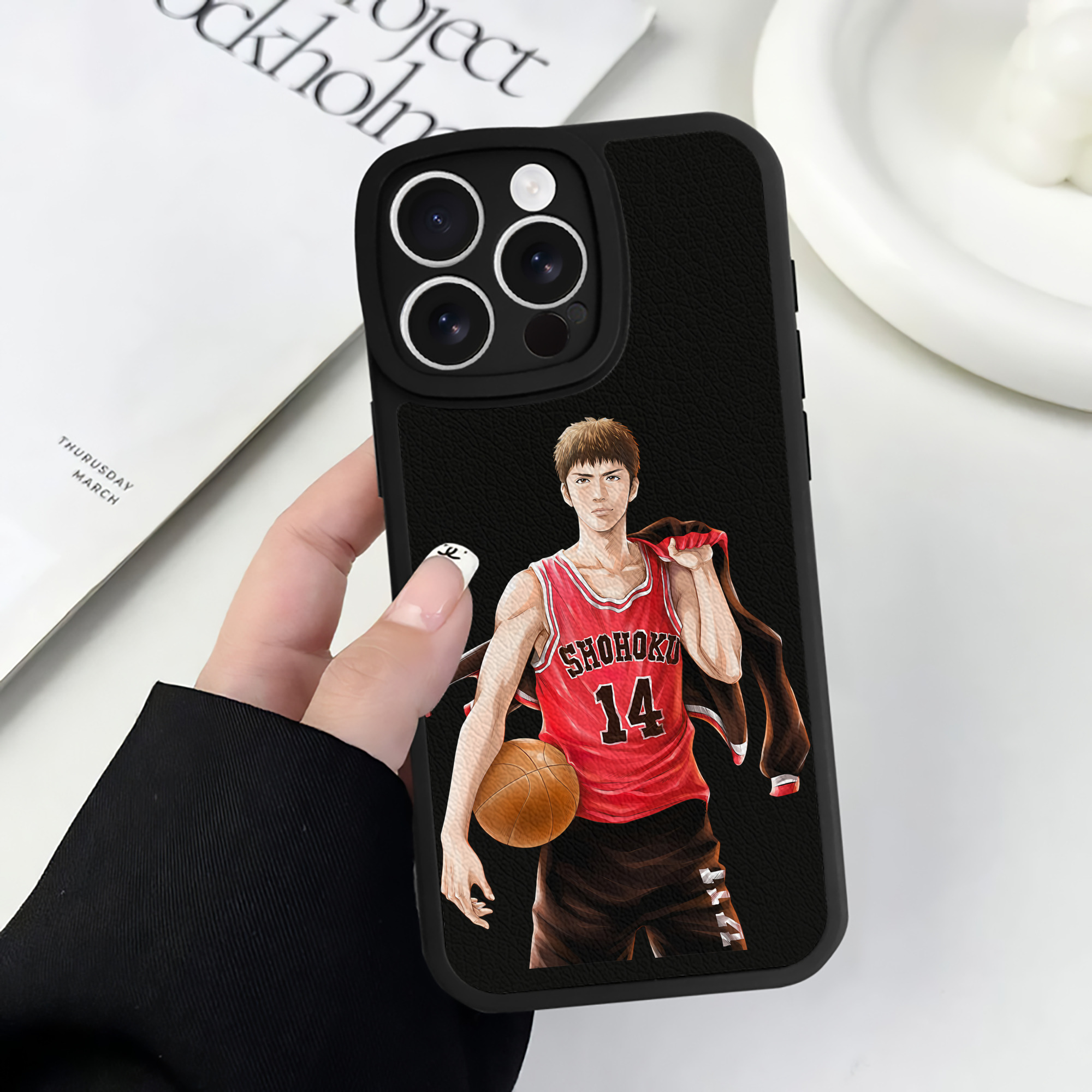 （画像用） SLAM DUNK／スラムダンク 【iPhone 16シリーズ対応】シリコンスマホケース（レザー調） 材質：シリコン